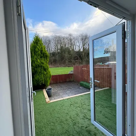 Spacious Home Near Park And Playing Fields Aberdare Exterior photo